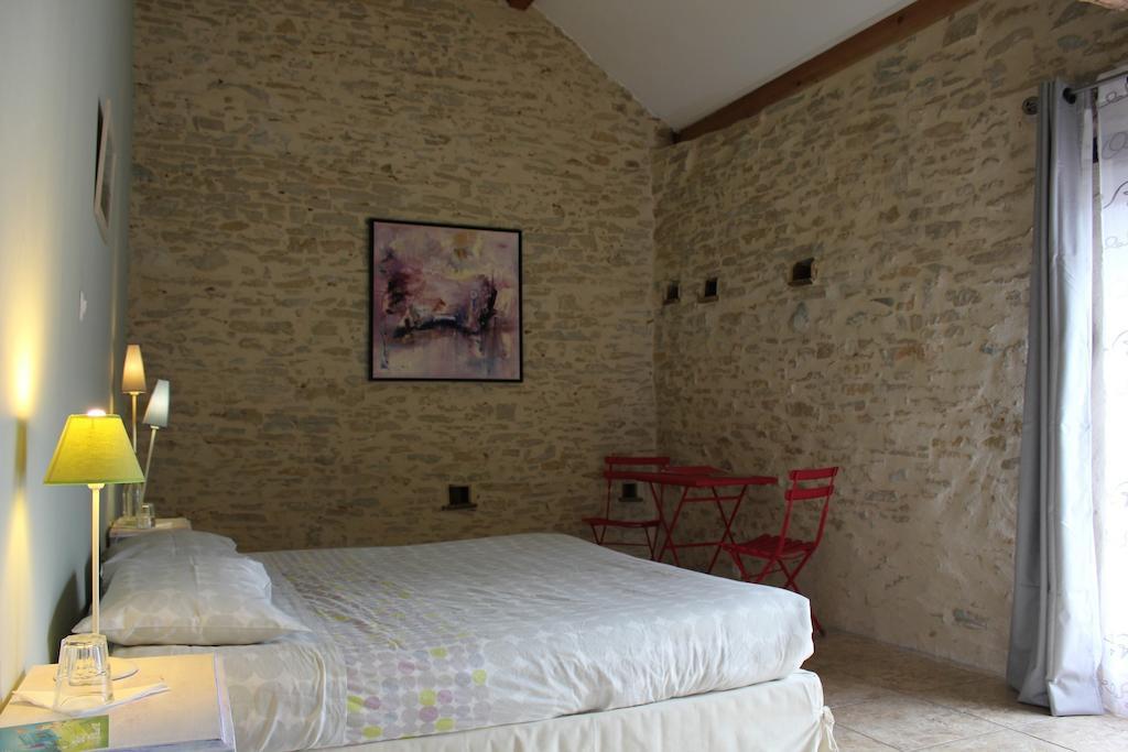 La Bicyclette Fleurie Villemoirieu Room photo